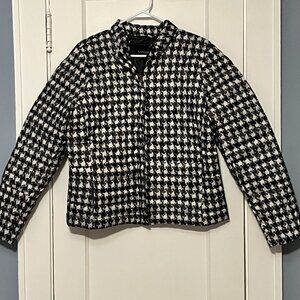 LL Bean short puffy coat down filled size medium black cream plaid classic